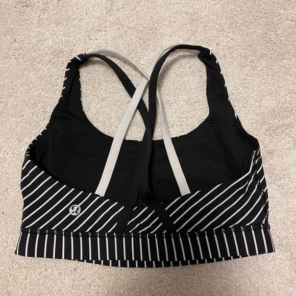 Lululemon Bra, SIZE 6 - Picture 2 of 4